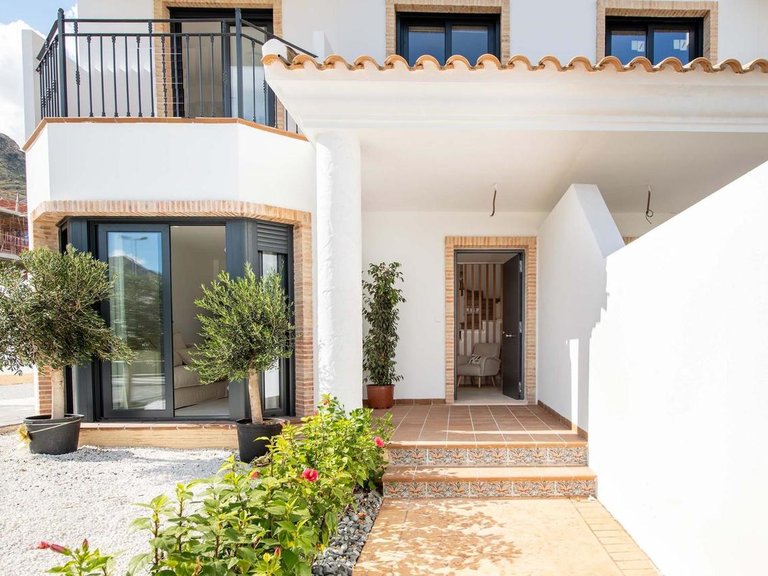 Town House for Sale in Cox, Alicante 1