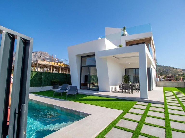 Villa for Sale in Finestrat, Alicante 31