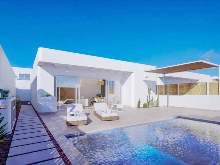 Villa for Sale in Los Alcazares, Murcia 41