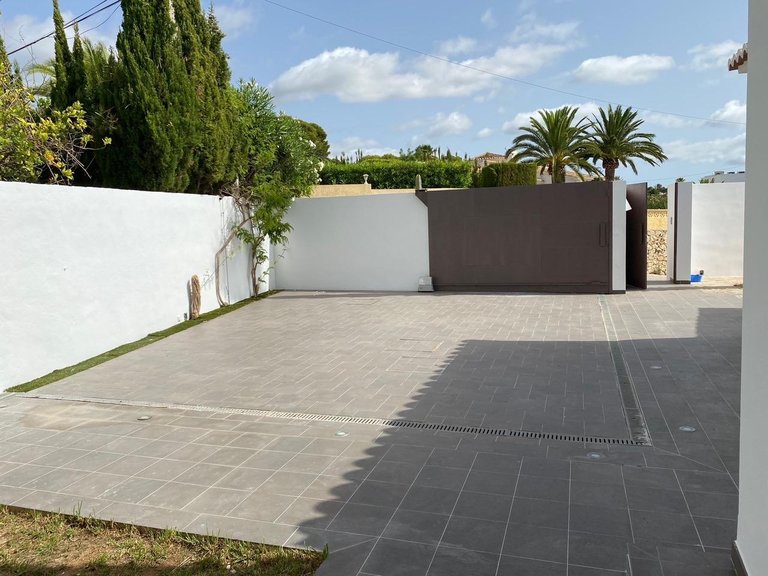 Villa for Sale in Moraira, Alicante 26