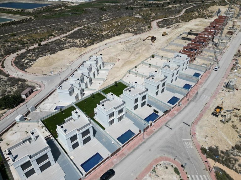 Villa for Sale in Mutxamel, Alicante 22
