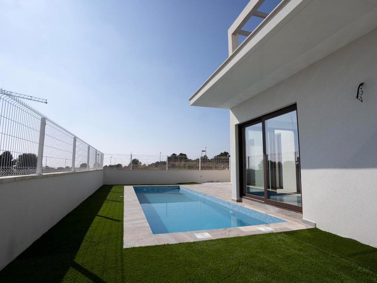 Villa for Sale in Polop, Alicante 16