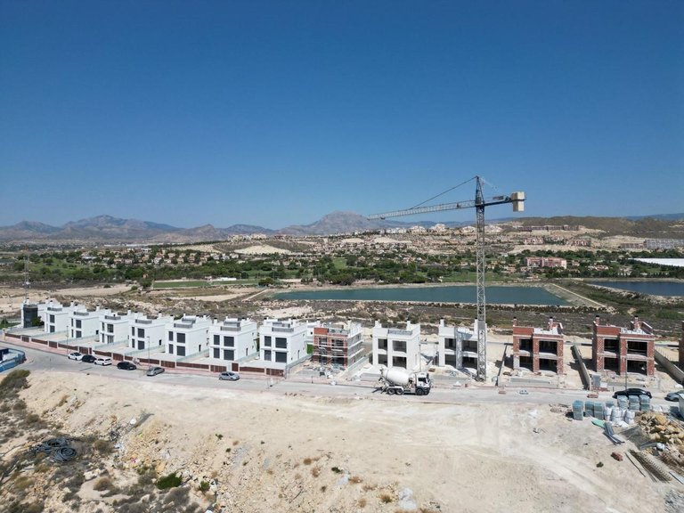 Villa for Sale in Mutxamel, Alicante 28