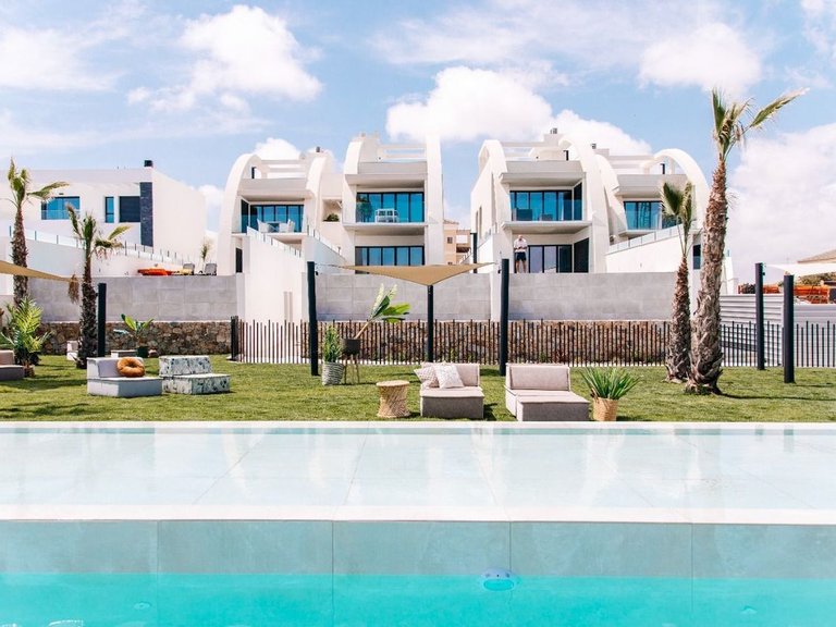 Villa for Sale in Rojales, Alicante 2