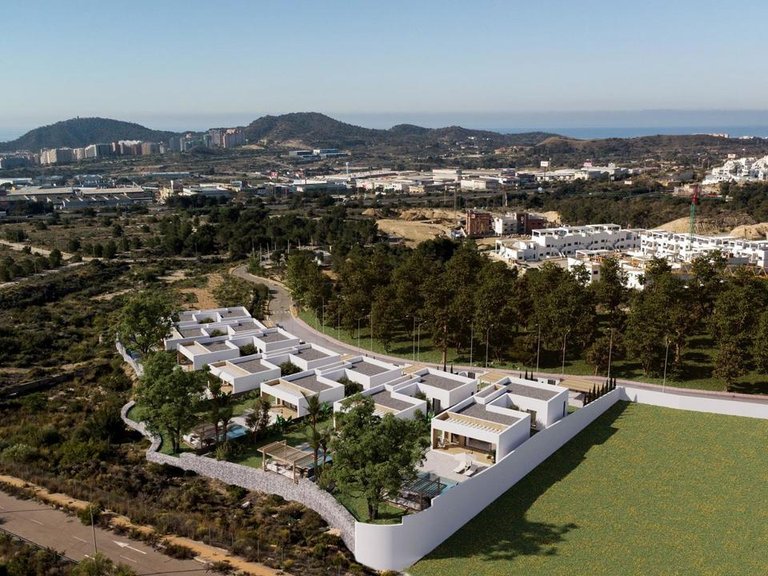Villa for Sale in Finestrat, Alicante 2