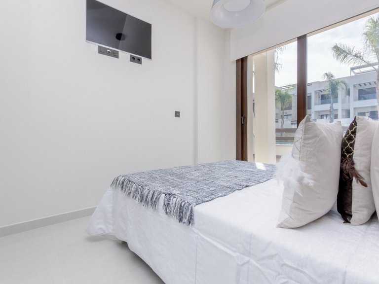 Villa for Sale in Torrevieja, Alicante 16