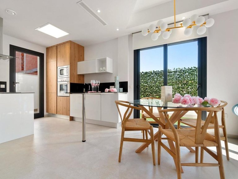 Villa for Sale in Los Montesinos, Alicante 7