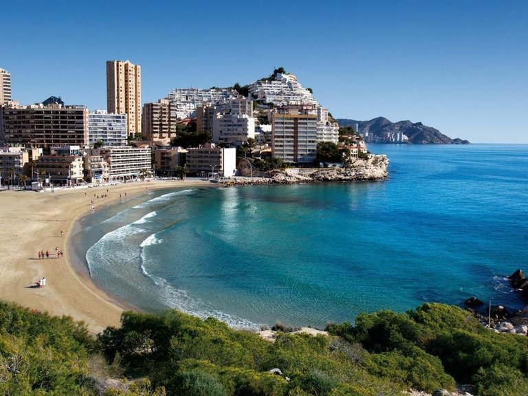 Villa for Sale in Finestrat, Alicante 12