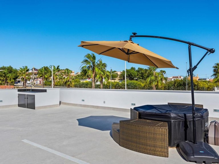 Villa for Sale in Algorfa, Alicante 29