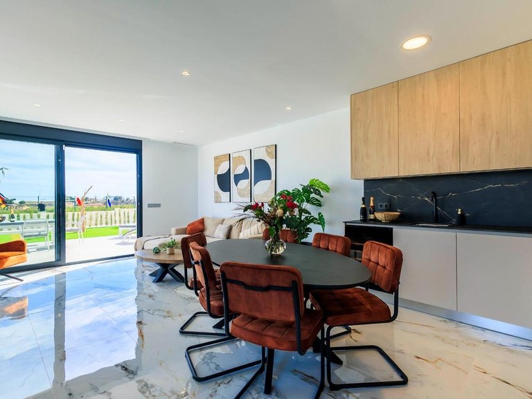 Villa for Sale in Pilar De La Horadada, Alicante 43