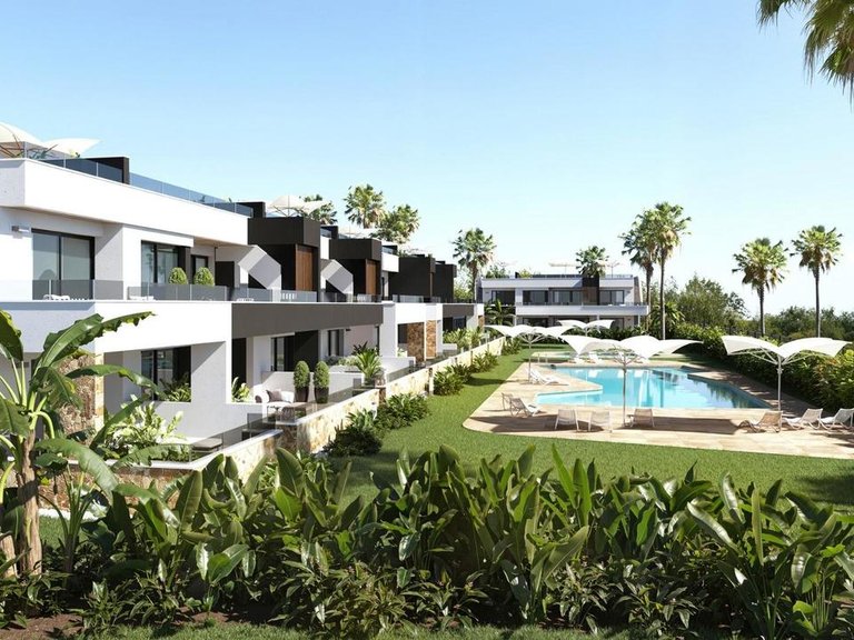 Villa for Sale in Rojales, Alicante 6