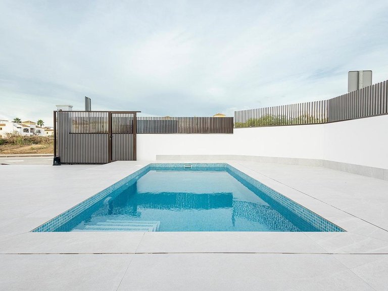 Villa for Sale in Orihuela, Alicante 13