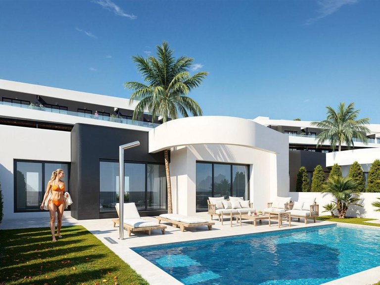 Villa for Sale in Los Alcazares, Murcia 1