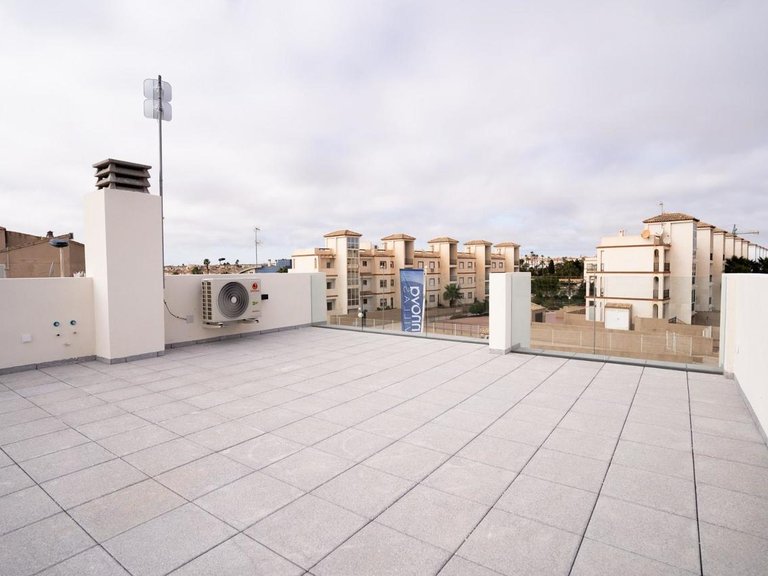 Town House for Sale in Orihuela Costa, Alicante 38