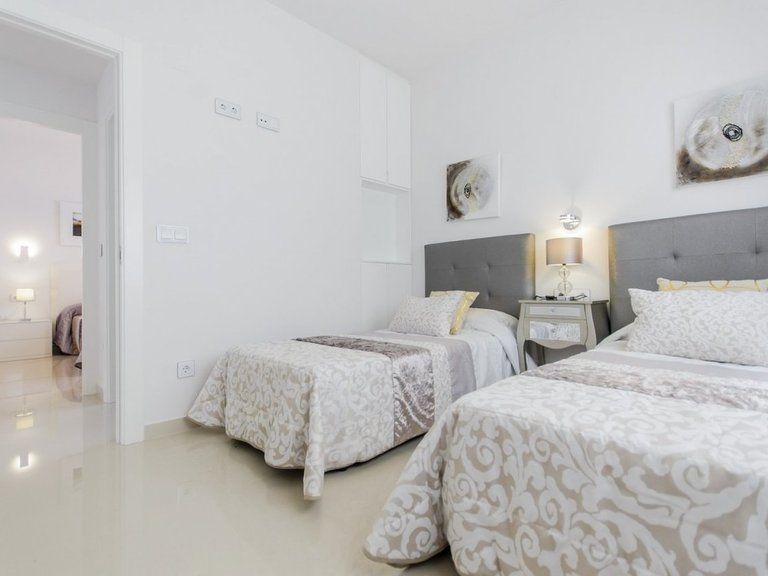 Villa for Sale in San Miguel De Salinas, Alicante 13