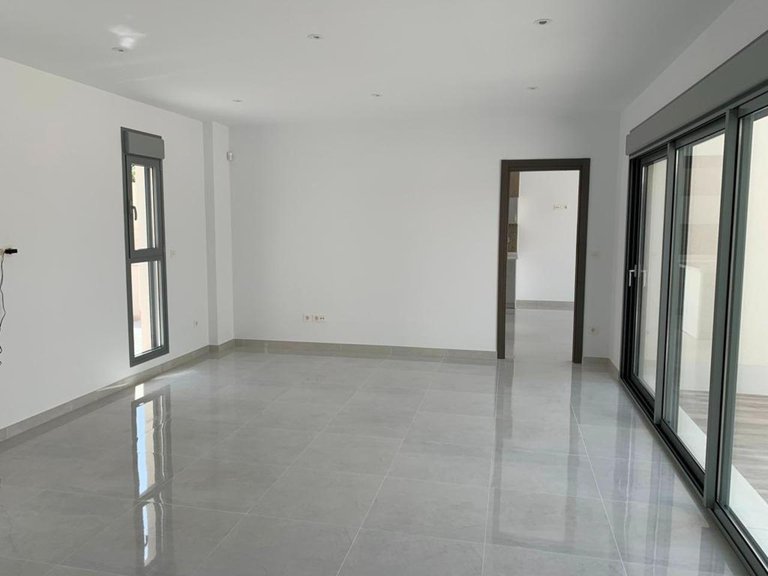 Villa for Sale in Pinoso, Alicante 16