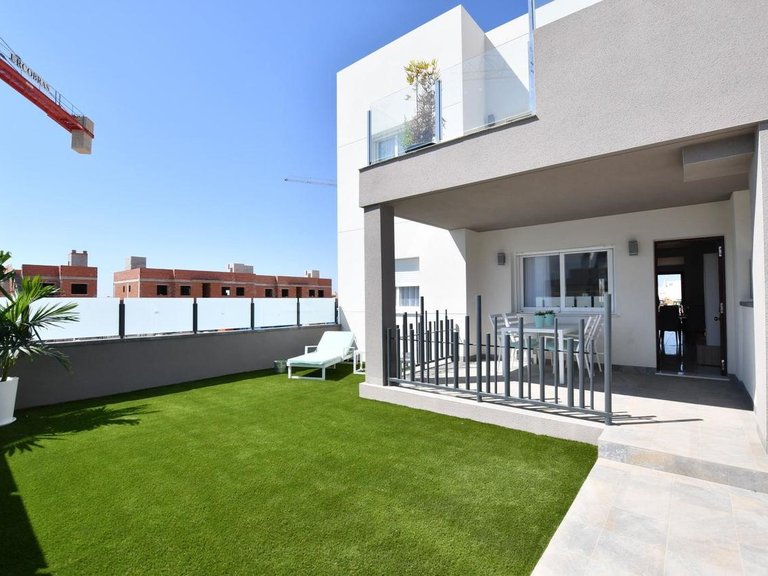 Villa for Sale in San Miguel De Salinas, Alicante 5