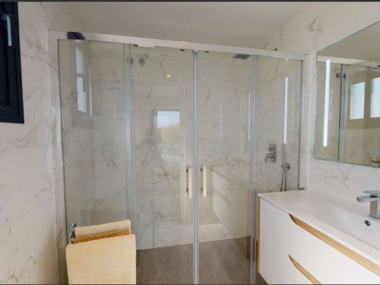 Villa for Sale in La Nucia, Alicante 17