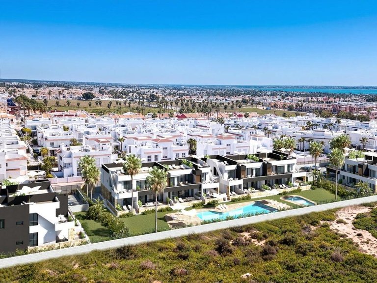 Villa for Sale in Rojales, Alicante 2