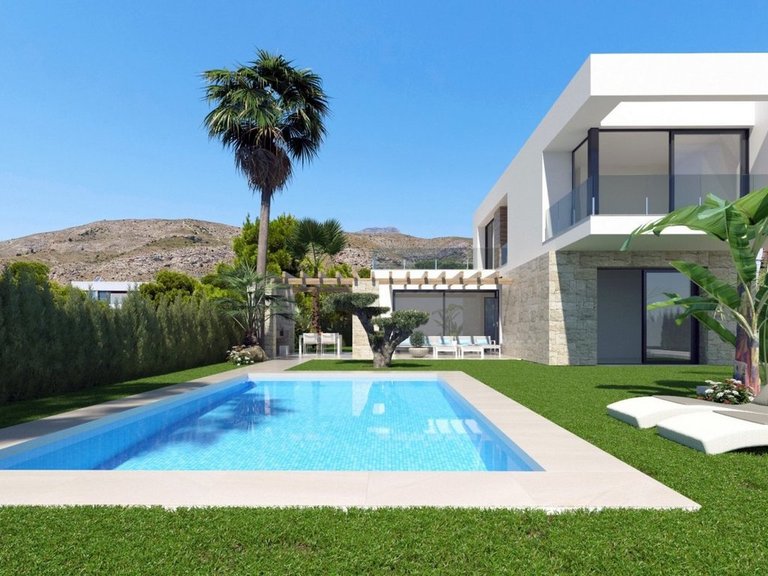 Villa for Sale in Finestrat, Alicante 4