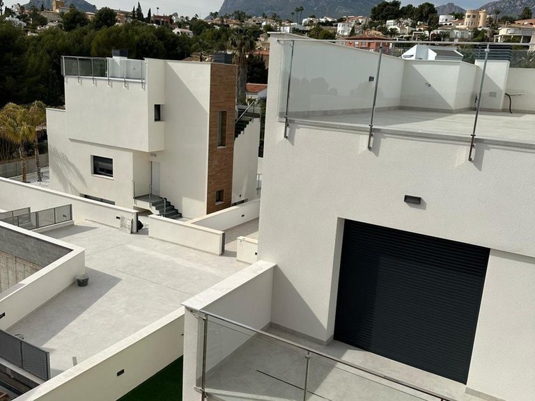 Villa for Sale in La Nucia, Alicante 30