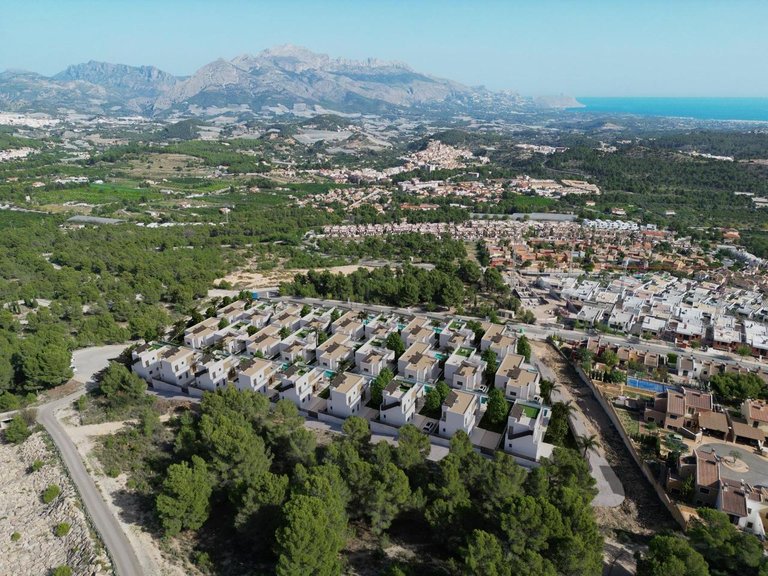 Villa for Sale in Polop, Alicante 39