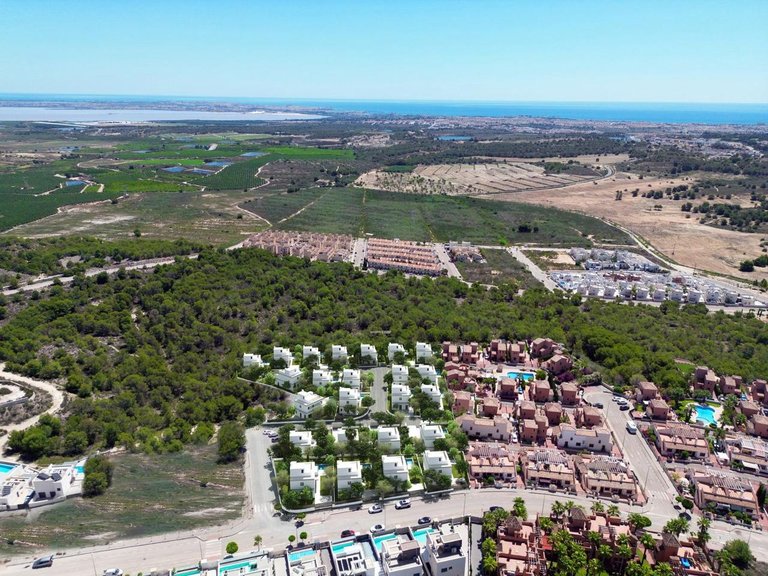 Villa for Sale in San Miguel De Salinas, Alicante 11
