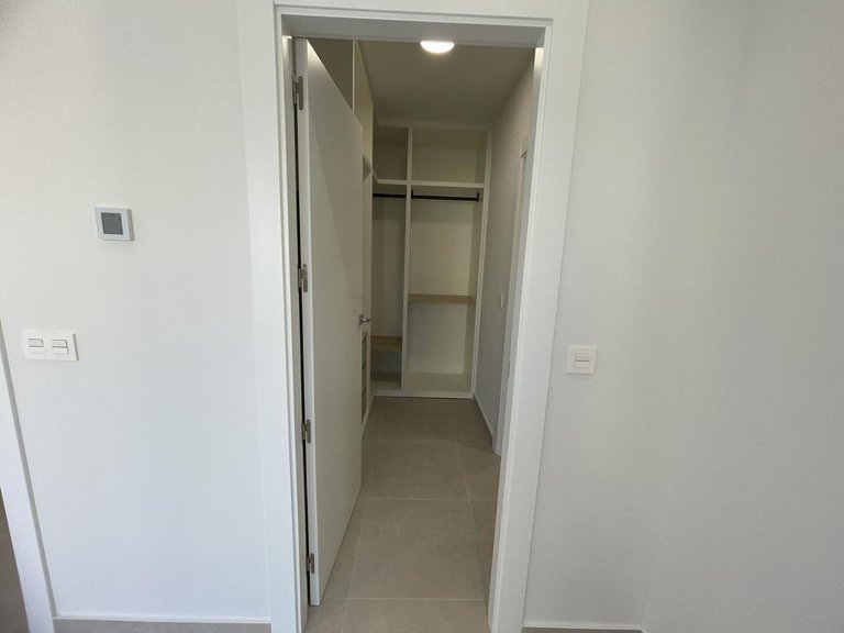 Villa for Sale in Almoradi, Alicante 40