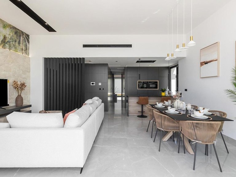 Villa for Sale in Torrevieja, Alicante 14