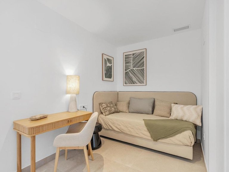 Villa for Sale in Dolores, Alicante 37