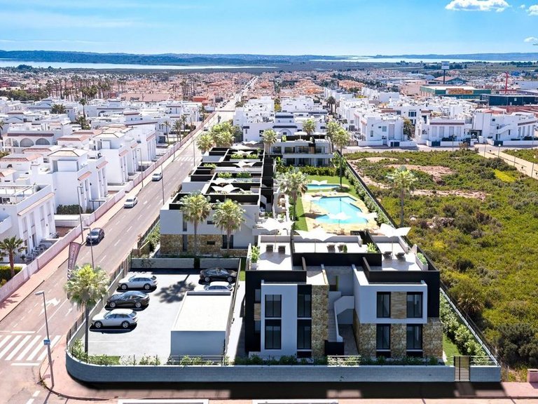 Villa for Sale in Rojales, Alicante 3