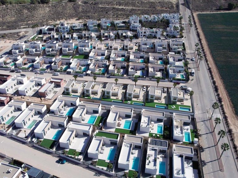 Villa for Sale in Algorfa, Alicante 37