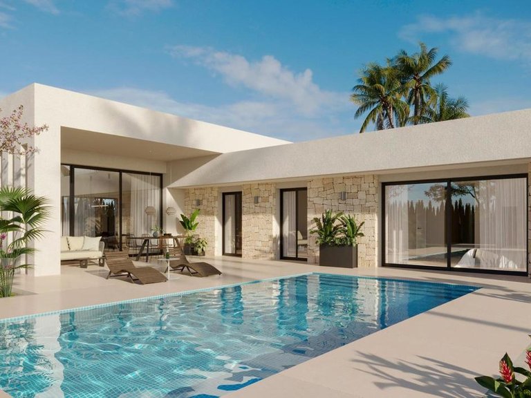 Villa for Sale in Aspe, Alicante 1