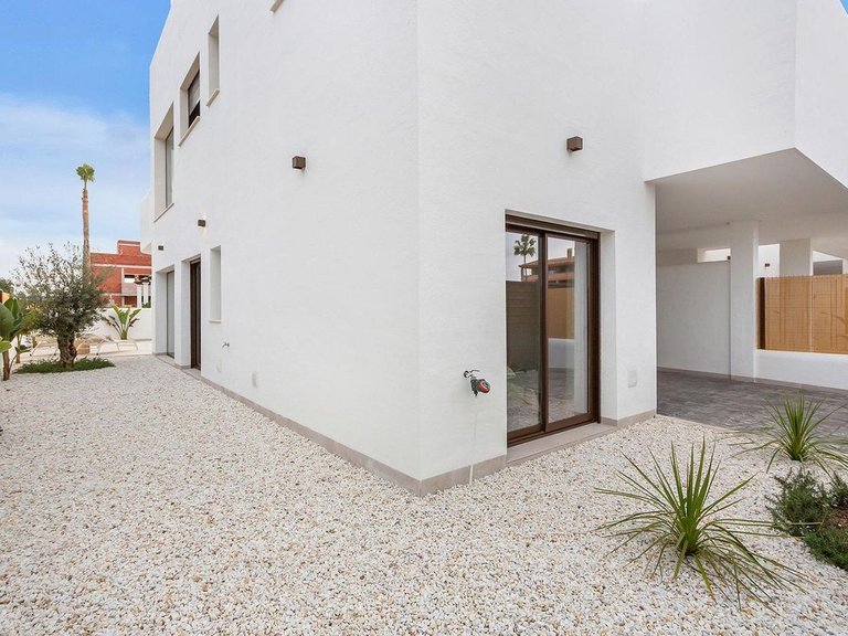 Villa for Sale in Los Alcazares, Murcia 37
