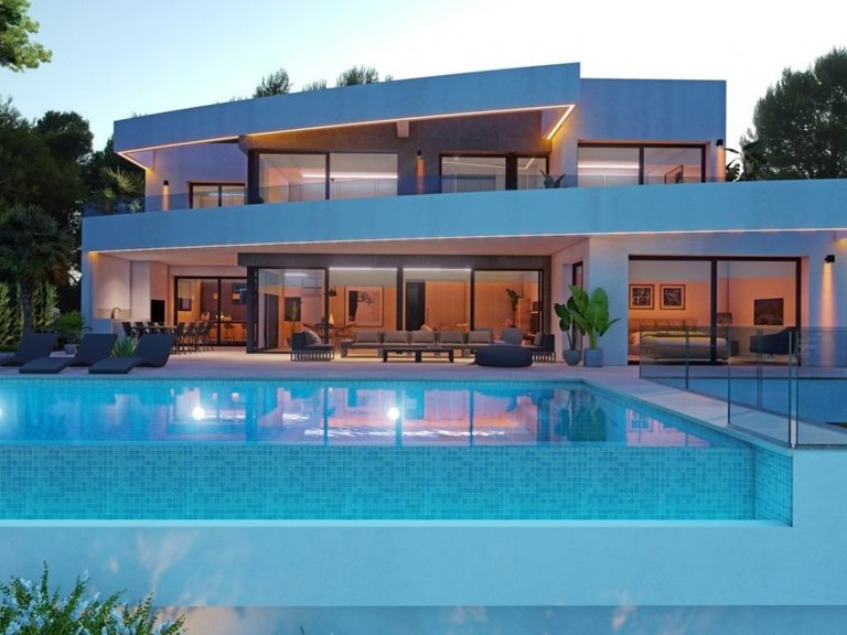 Villa for Sale in Moraira, Alicante 1