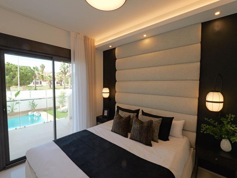 Villa for Sale in Rojales, Alicante 20