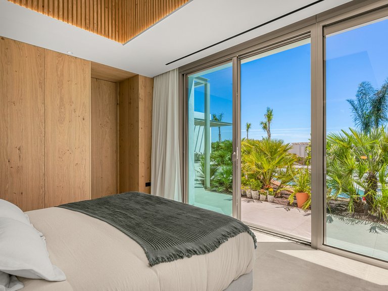 Villa for Sale in Las Colinas Golf Resort, Alicante 24