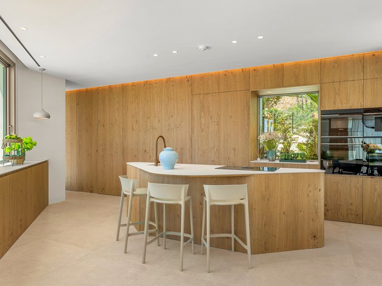 Villa for Sale in Las Colinas Golf Resort, Alicante 26