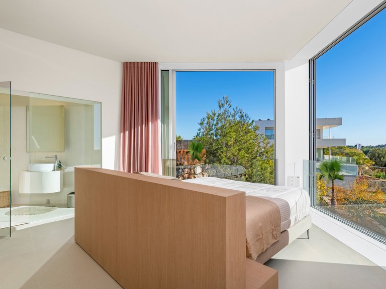 Villa for Sale in Las Colinas Golf Resort, Alicante 6