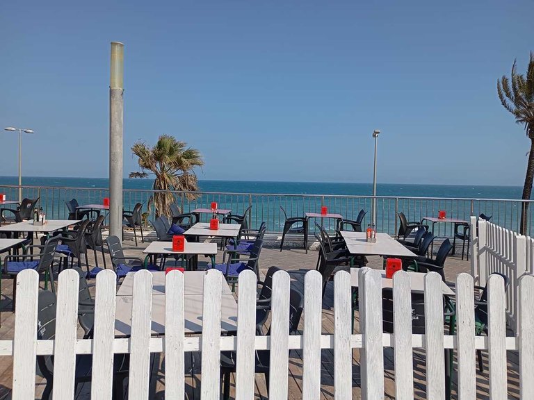Apartment for Sale in Mil Palmeras, Alicante 43