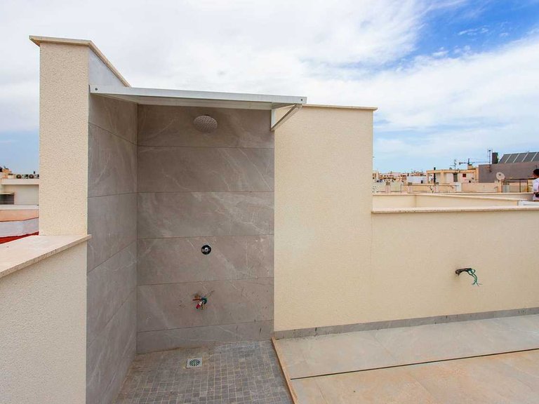 Apartment for Sale in Torrevieja, Alicante 28