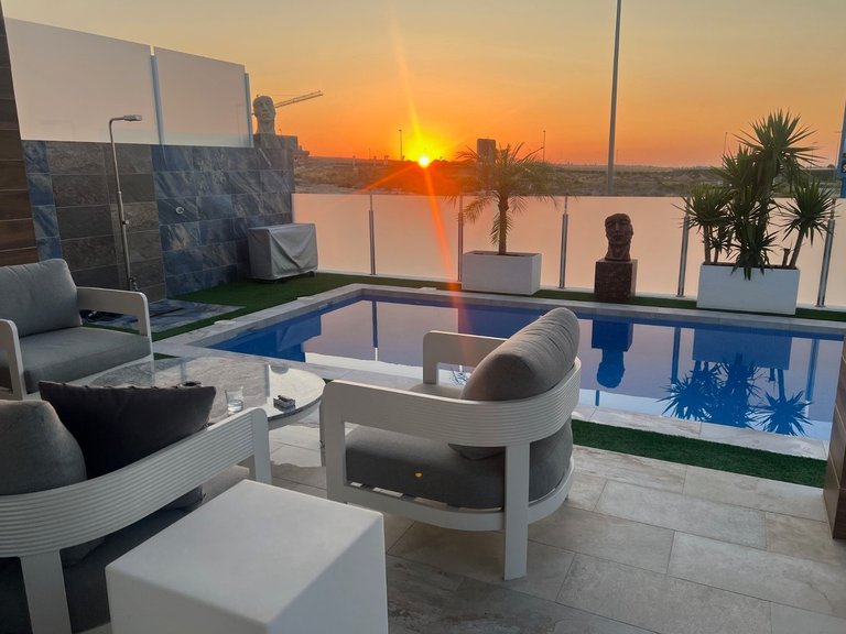 Villa for Sale in Los Montesinos, Alicante 27