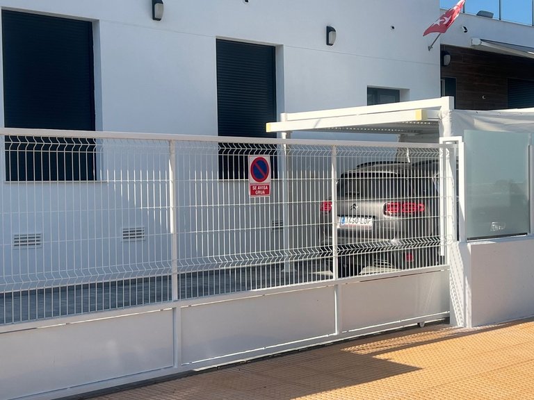 Villa for Sale in Los Montesinos, Alicante 24