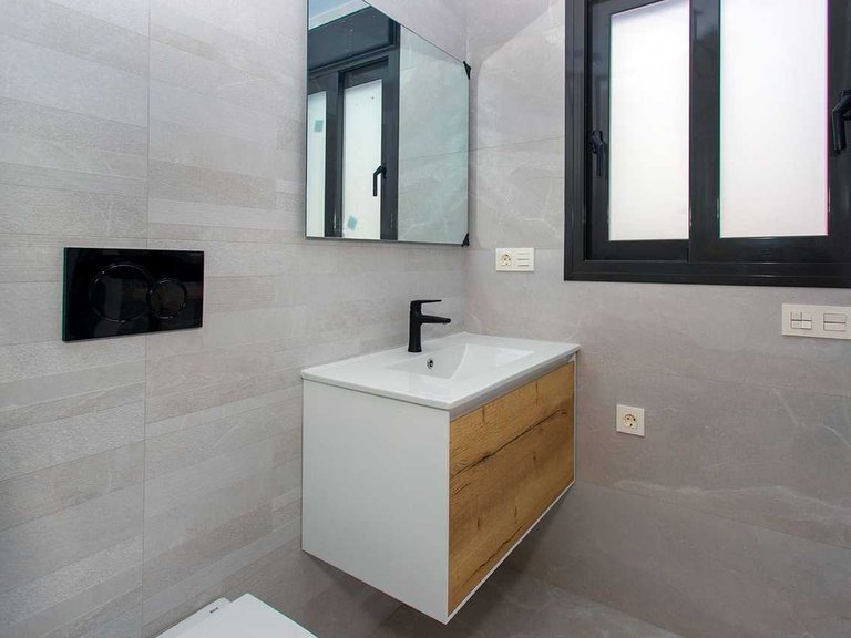 Apartment for Sale in Torrevieja, Alicante 24
