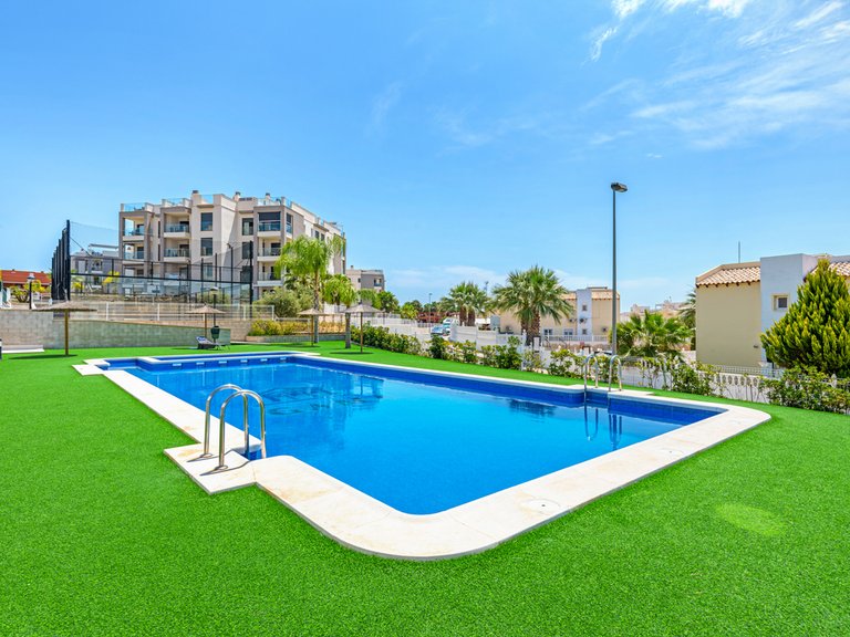 Apartment for Sale in Villamartin, Alicante 7