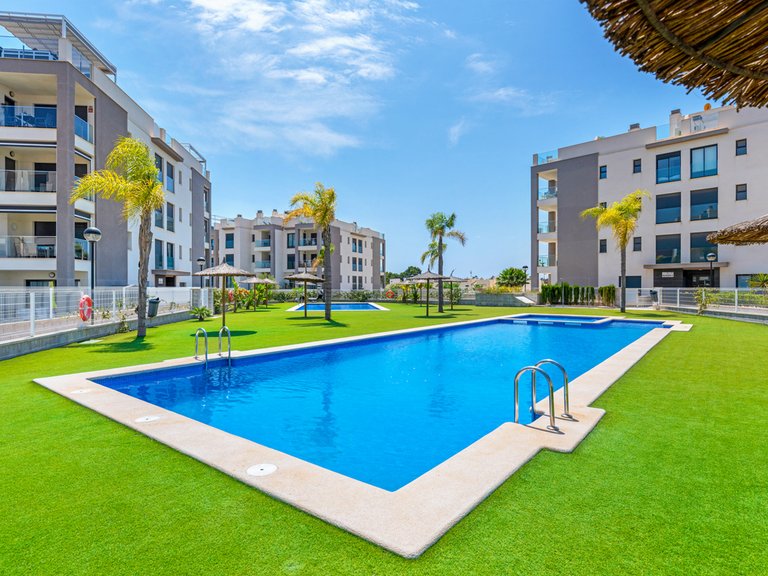 Apartment for Sale in Villamartin, Alicante 1