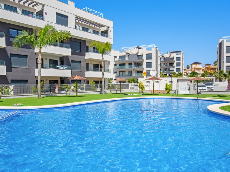 Apartment for Sale in Villamartin, Alicante 1