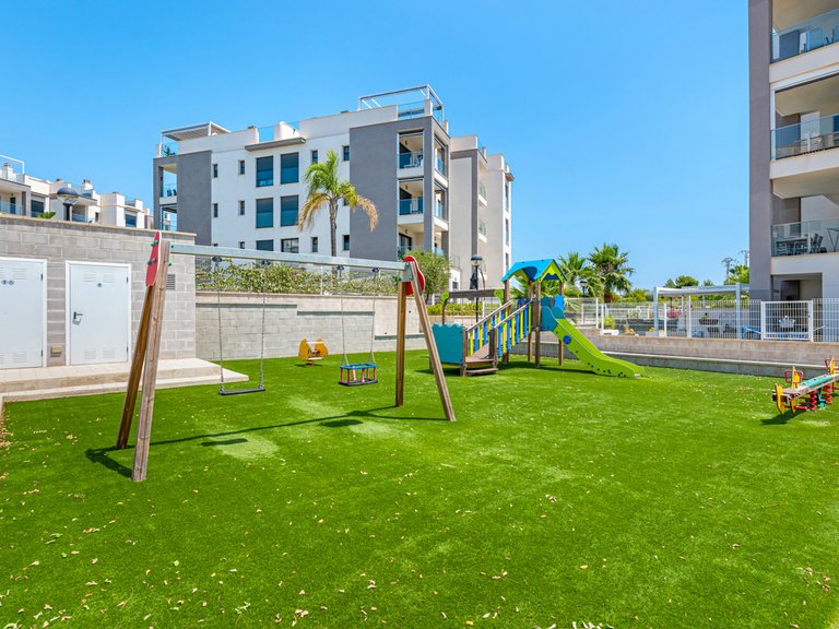 Apartment for Sale in Villamartin, Alicante 12