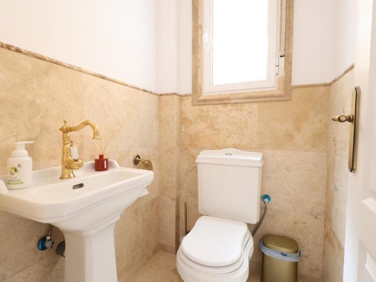 Villa for Sale in Villamartin, Alicante 12