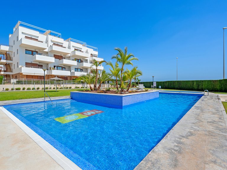 Apartment for Sale in Cabo Roig, Alicante 6